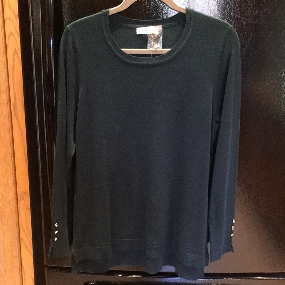Retrology pine green sweater